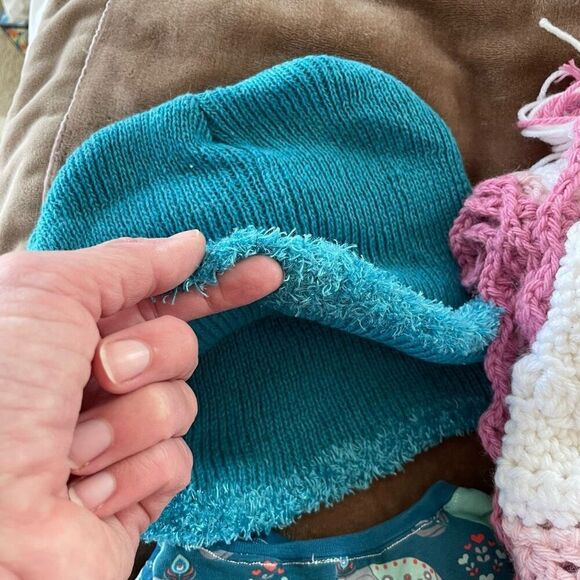 Huge Lot of 13 Items Little Girls Fall/ Winter Clothes Size 5T - Picture 7 of 15